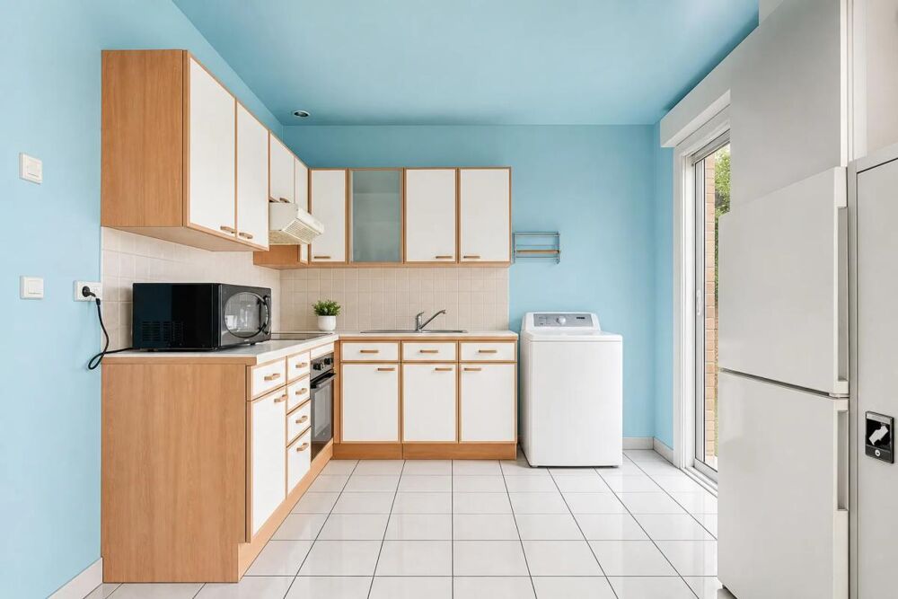 Maison divisée en 2 appartements indépendants à Thiais