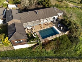  Maison � vendre 8 pi�ces 242 m�