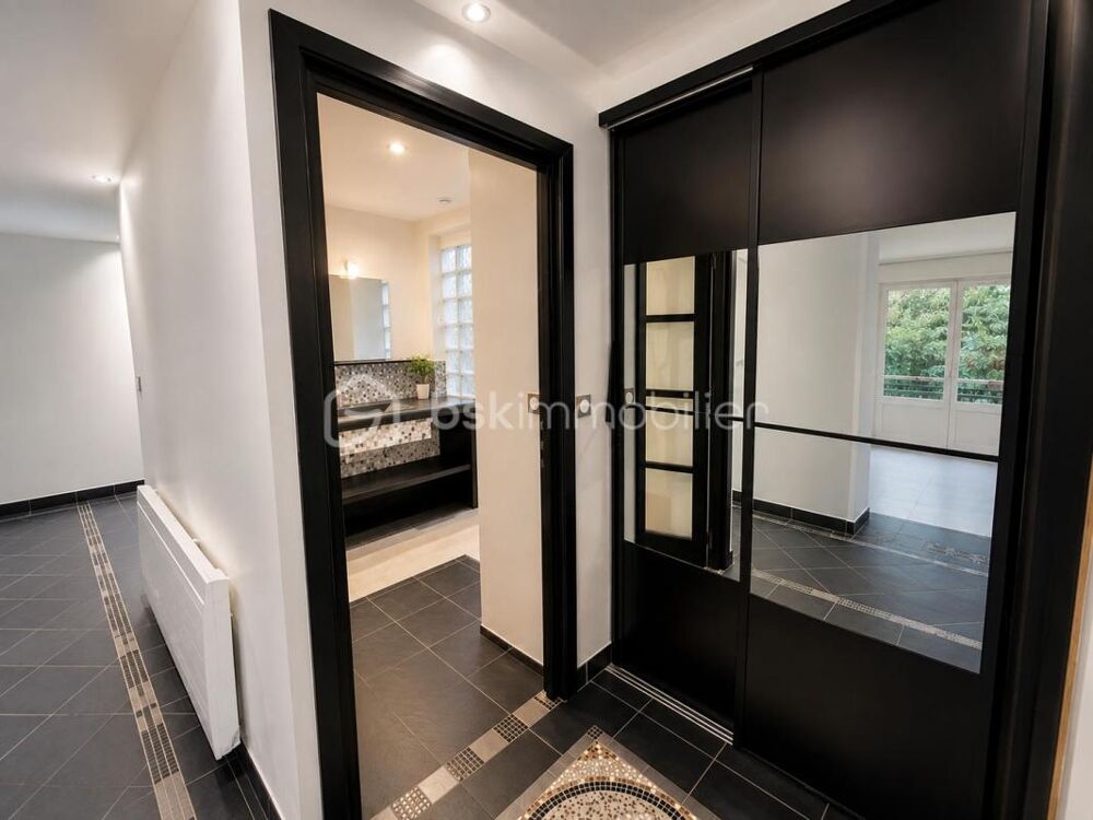 Vente Appartement Très Beau T2 avec jardin Terrasse à 10 mn de la Gare Villemomble