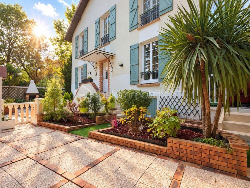 Vente Maison Maison des années 1930, entre charme et plaisirs du jardin Marly le roi