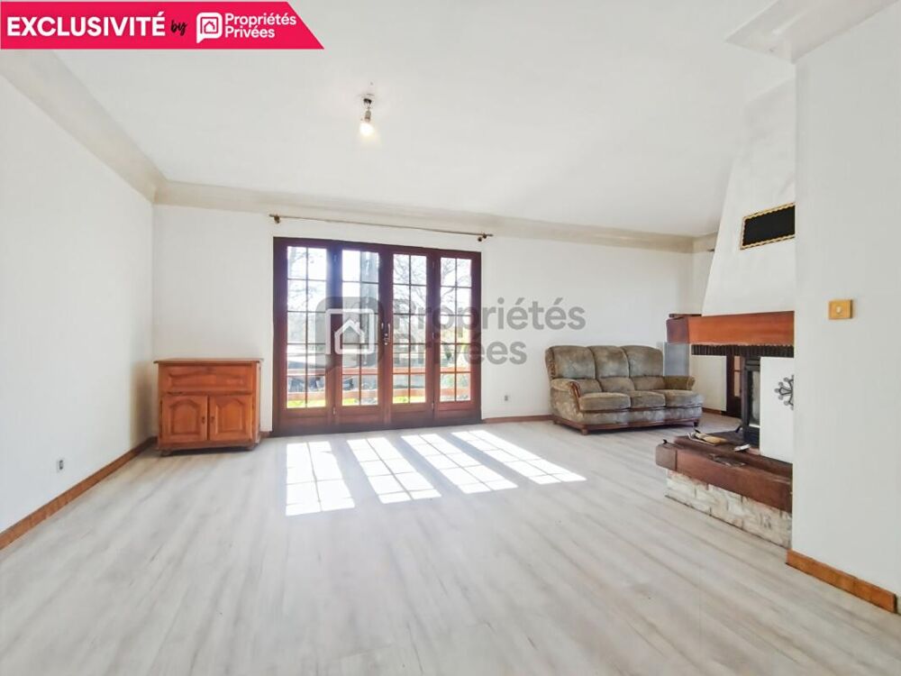 Vente Maison Maison 5 pièce(s) avec fort potentiel sur parcelle de 2 900 m² Pins justaret