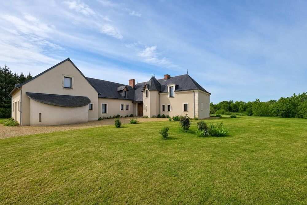Propriété d'exception de 390 m² à Angrie