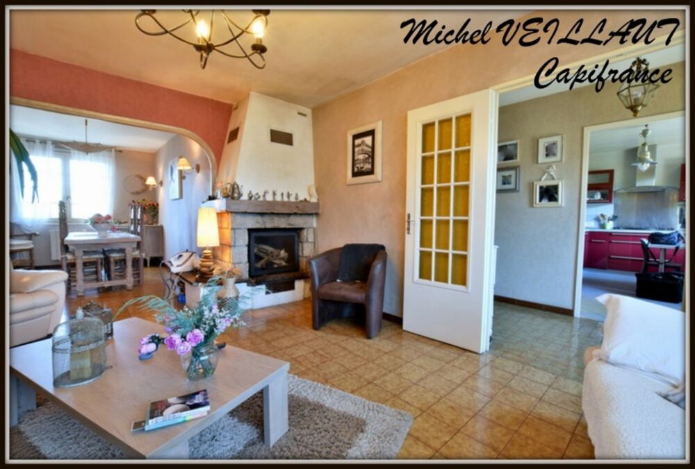 Maison à vendre à Lusigny proche Moulins  Pavillon T4 avec 3 chambres, sous-sol et terrain de 593 m²