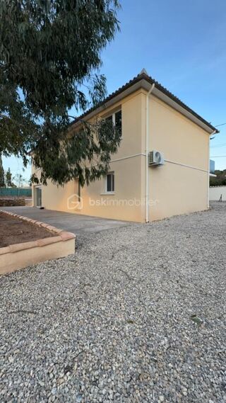  Propriété/château à vendre 8 pièces 180 m²