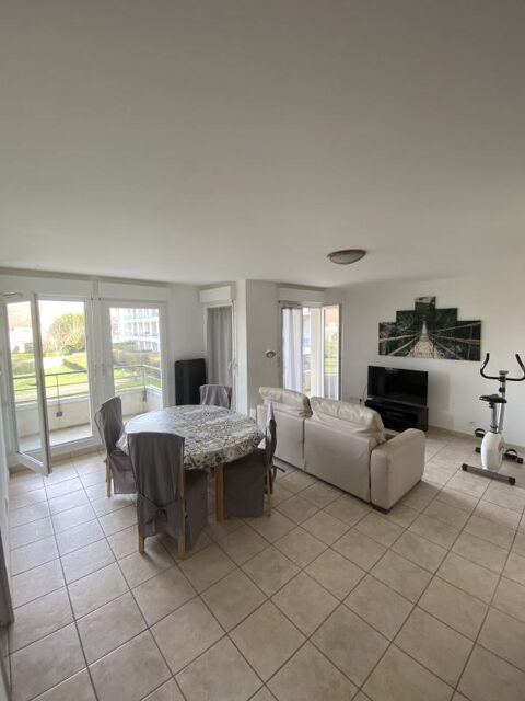  Appartement  louer 1 pice 105 m Cergy