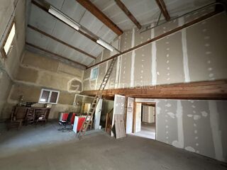  Immeuble � vendre 6 pi�ces 225 m�