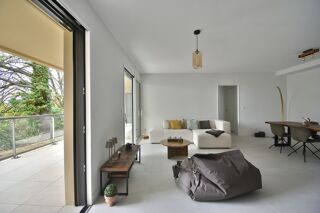 Vente Appartement SAINT-DIDIER – Appartement T4 de standing de 105,52 m² avec terrasse de 27 m² et garage Saint didier au mont d or