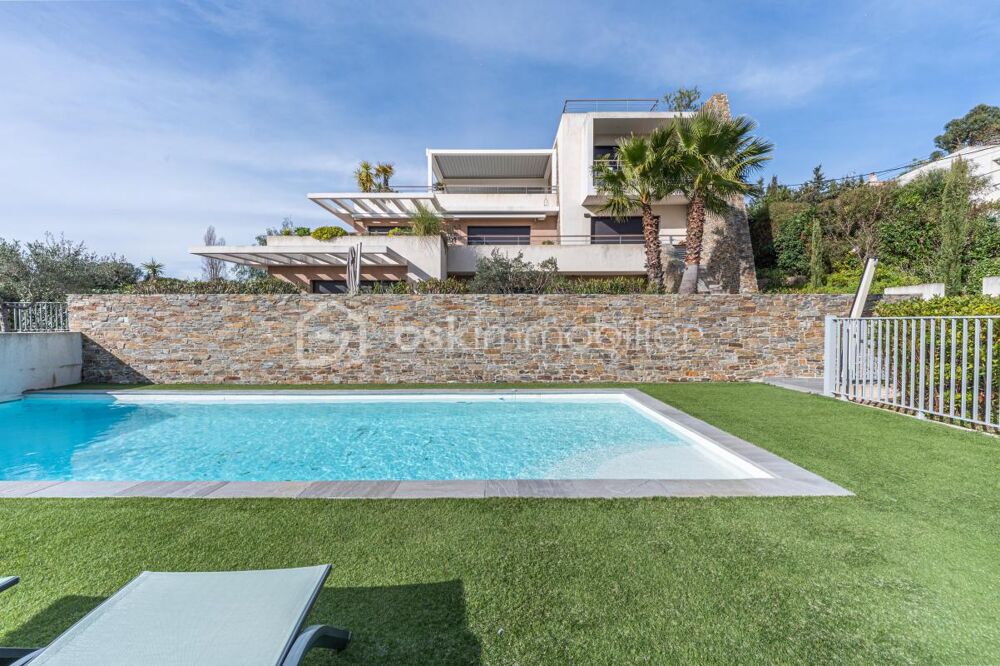 Magnifique T4 type Villa sur le toit / Vue mer / Terrasse + solarium 150 m²