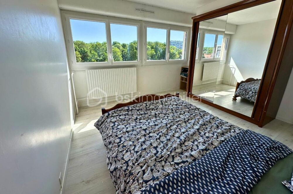 Vente Appartement Sunny : 4 pièces lumineux au dernier étage avec ascenseur – Clichy-sous-Bois (Limite Le Raincy & Livry-Gargan) Clichy sous bois