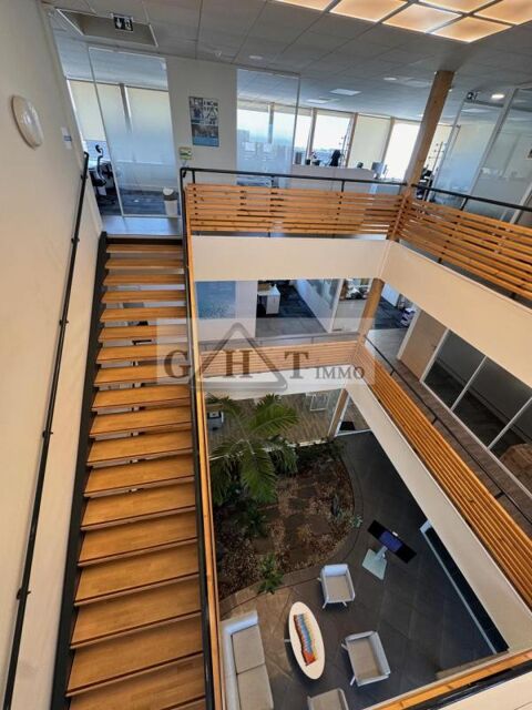 BUREAUX DE 500 M&sup2; A LOUER LIEUSAINT 4125 77127 Lieusaint