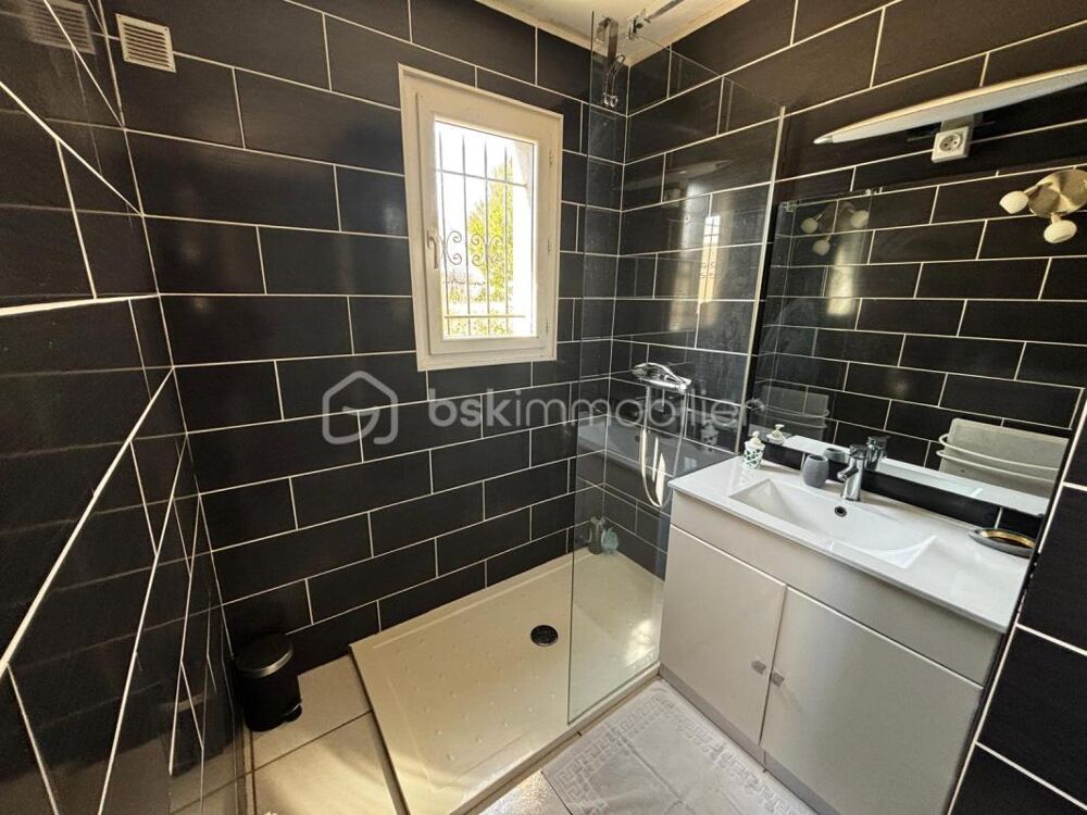 Vente Villa Villa 248 m² avec piscine intérieure chauffée – Agde Agde