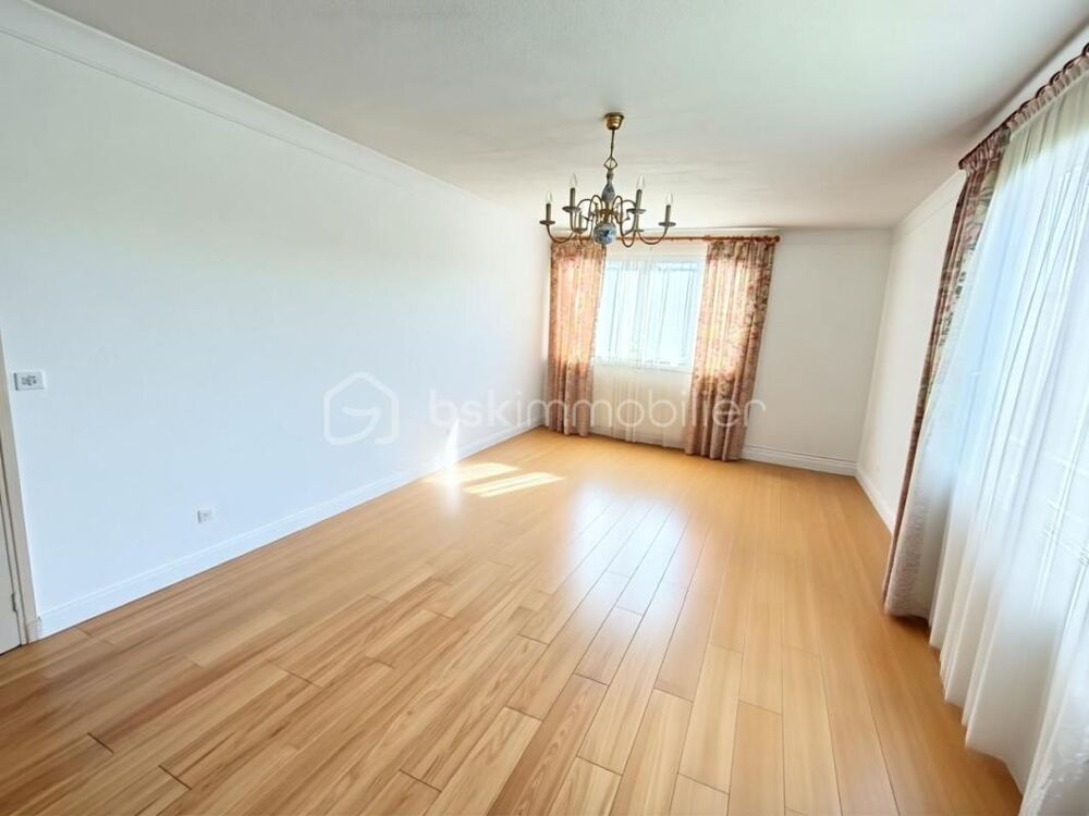 ? Appartement Lumineux & Sans Vis-à-Vis à Sainte-Geneviève-des-Bois  Confort et Investissement Idéal ! ?