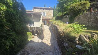  Propriété/château à vendre 14 pièces 350 m²