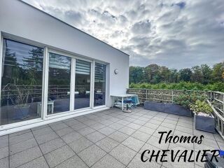  Maison  vendre 8 pices 270 m
