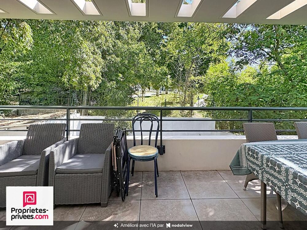 Vente Appartement Appartement T4 dernier étage avec deux terrasses et garage Marseille 12