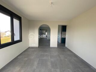  Appartement à louer 4 pièces 101 m²