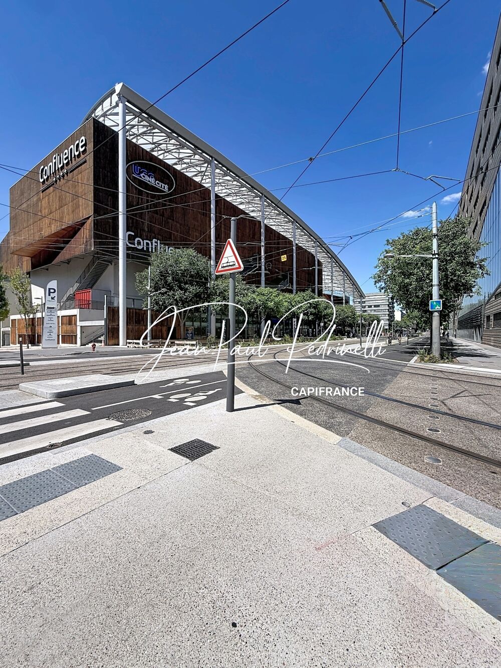 Rare Appartement Lyon 2 Coeur Confluence - T1 de 20 m² - Spécial investissement locatif - Bail commercial LMNP géré - Rentabil