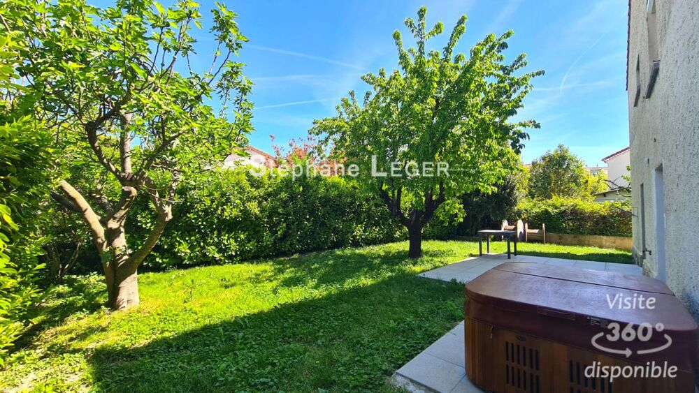 Maison Montelimar 7 pièce(s) 148 m2