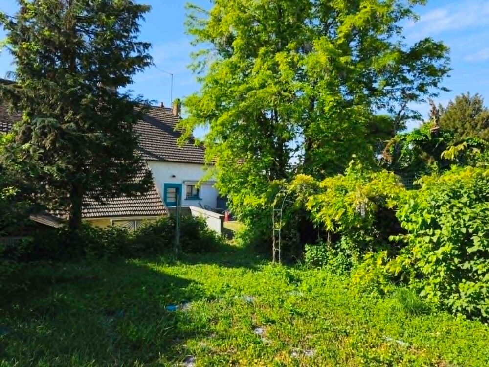 ? Opportunité exceptionnelle ! Maison de ville avec deux appartements, et potentiel pour un troisième ?