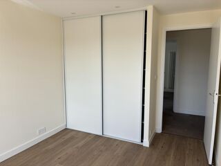  Appartement à louer 3 pièces 69 m²