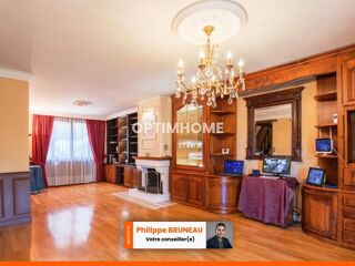  Maison à vendre 8 pièces 215 m²