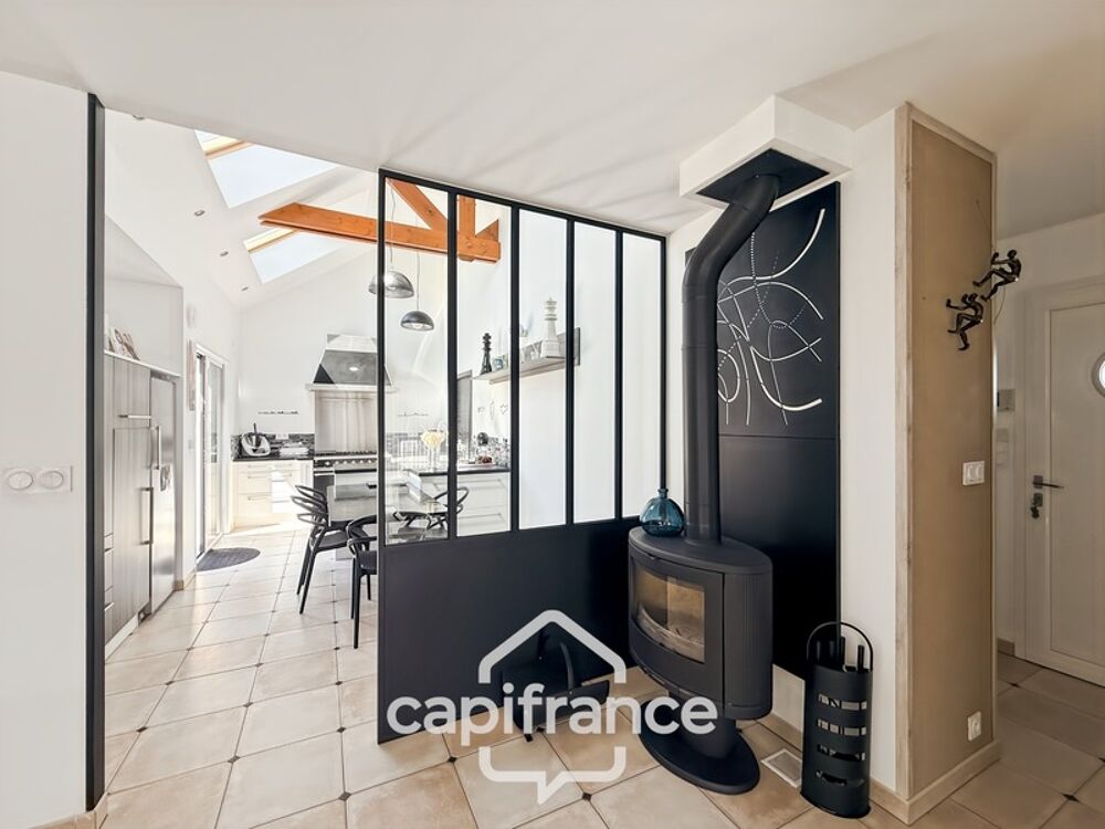 Vente Maison Maison contemporaine de plain-pied de 160 m² – 4 chambres – Véranda de 27 m² avec spa – Double garage – Carport – Noyal-Pontivy Pontivy