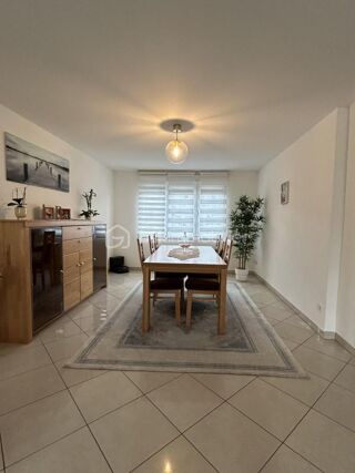  Maison  vendre 8 pices 157 m