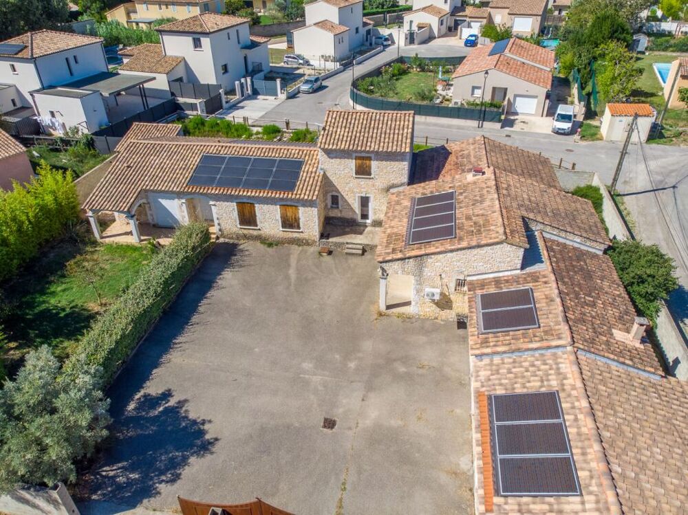 Vente Villa 30126 Saint Laurent Des Arbres, calme,  2   jolies villas 15 pièces,  sur un terrain de 1050m2 Saint laurent des arbres