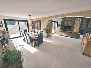  Propri�t�/ch�teau � vendre 6 pi�ces 208 m�