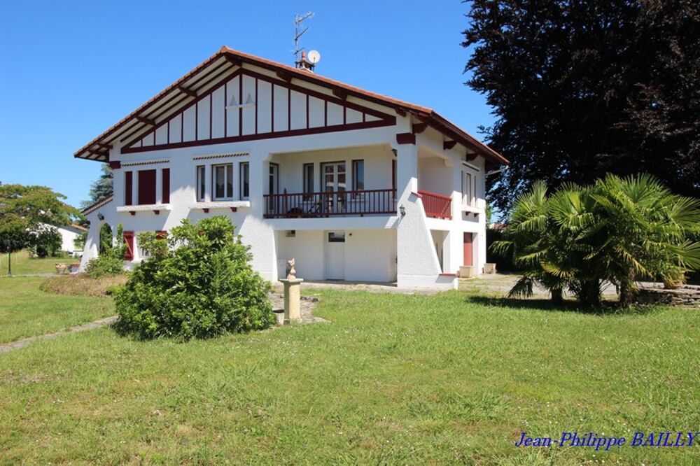 Maison à vendre 10 pièces BORDES (64)