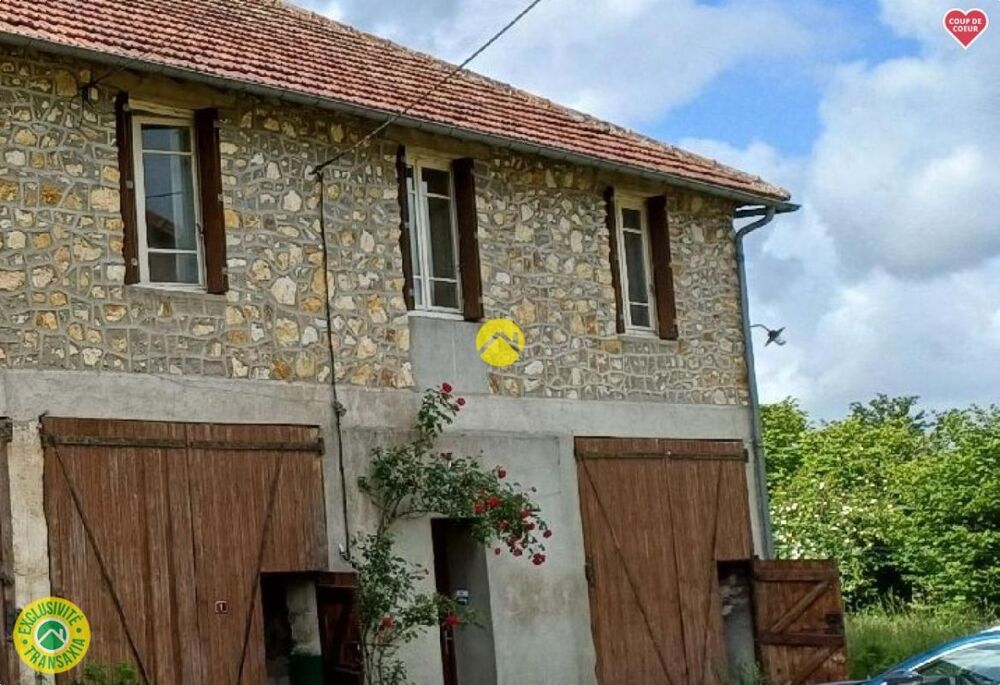 Maison élevée sur sous sol
