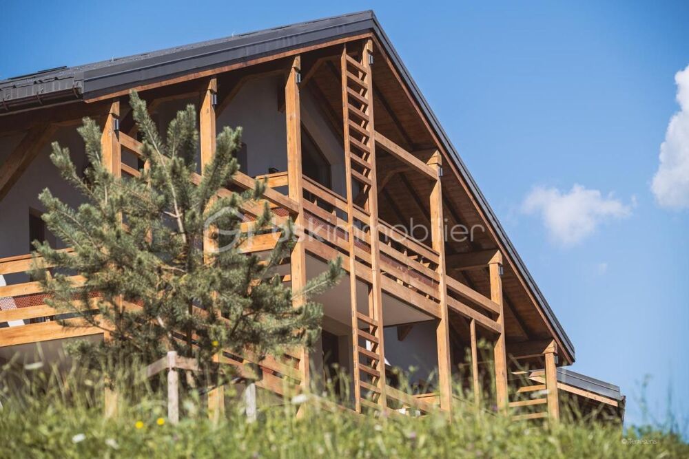 APPARTEMENT DUPLEX SECTEUR PRARIAND A MEGEVE