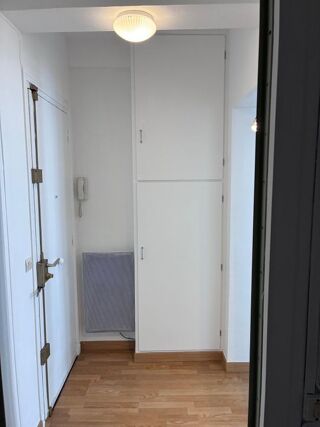  Appartement à louer 2 pièces 42 m²