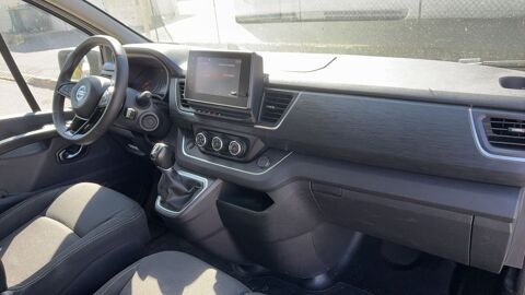 Primastar 2.0 dCi 150 DCT6 N-Connecta - 9 places Automatique 2022 occasion 73100 Aix Les Bains