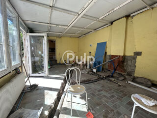  Immeuble � vendre 15 + pi�ces 290 m�