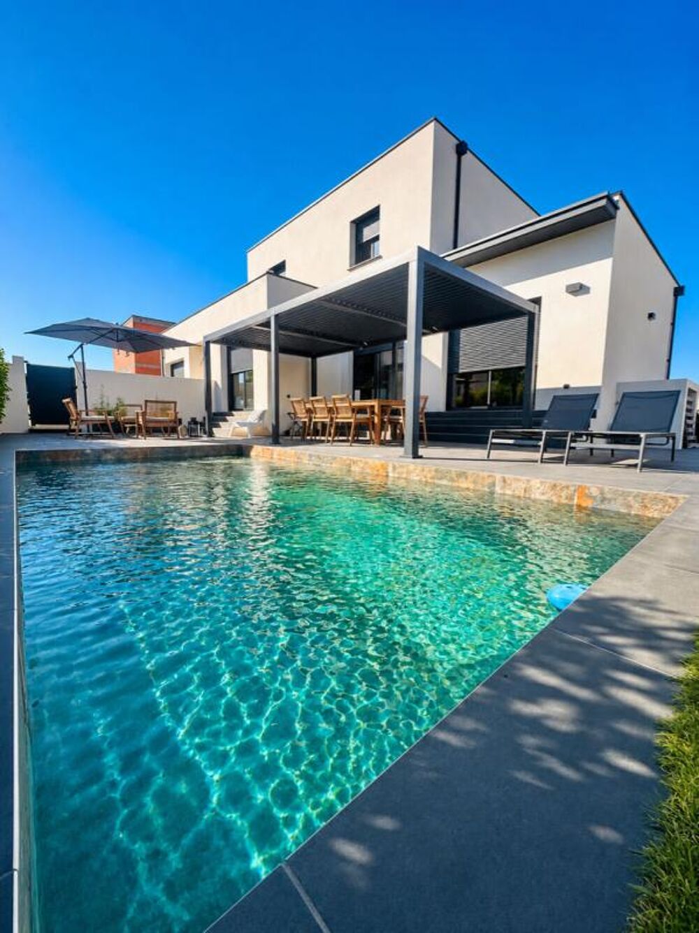 Maison Serignan 4 pièce(s) 115.99 m2