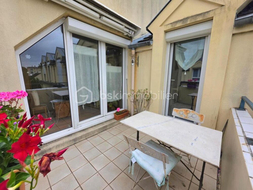 Vente Appartement F2 51m² dernier étage avec terrasse SUD et BOX Livry gargan