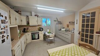  Immeuble � vendre 138 m�