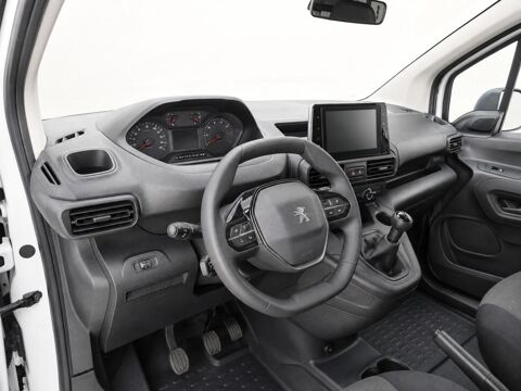Partner 1&deg; Main / 1.5L BLUE HDI 100cv de 2022 version CABINE APPROFO 2022 occasion 60430 Abbecourt