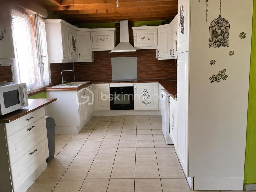 Vente Maison Maison familiale avec sous-sol, terrasse et terrain clos – Giffaumont Giffaumont champaubert