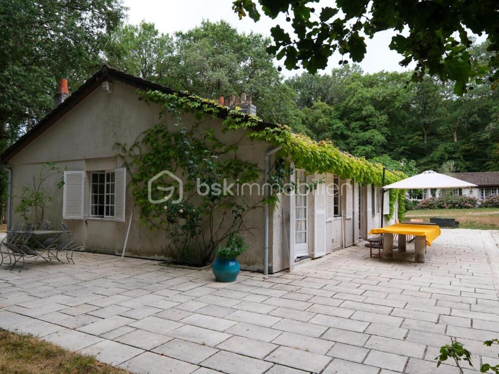 domaine 14Ha avec deux maisons de 130m2 chacune