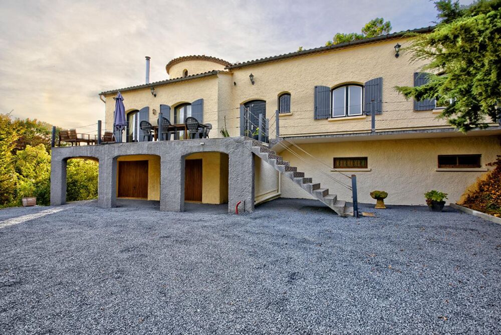 Maison lumineuse de 191 m² - Confort, calme et potentiel à Fargues-Saint-Hilaire