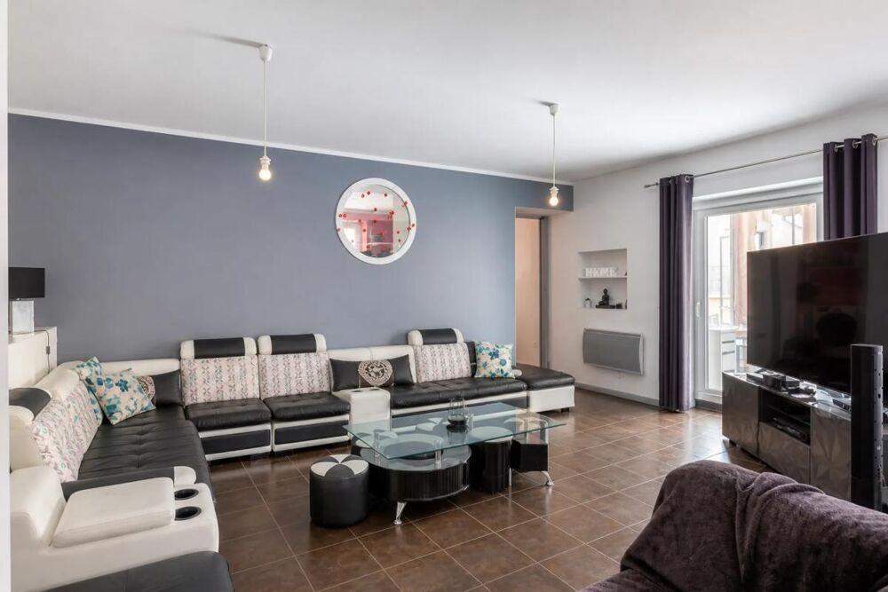 Vente Maison Maison familiale de 7 pièces située à Feyzin Feyzin