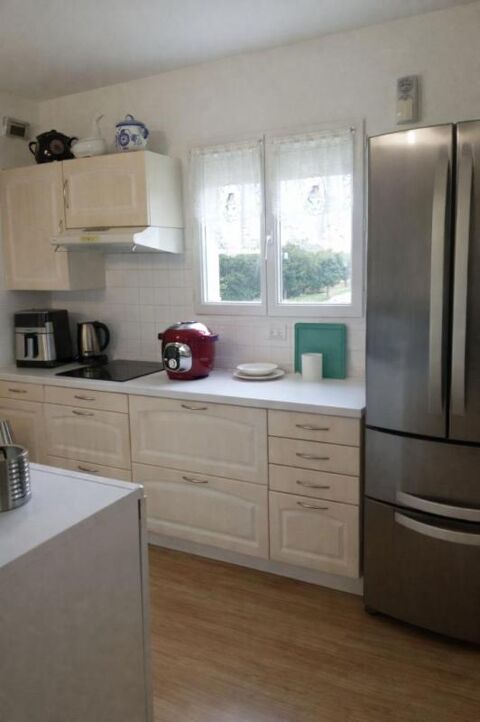  Appartement � louer 4 pi�ces 90 m�