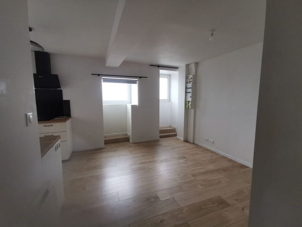 Location Appartement Appartement à louer 1 pièce ROSPORDEN centre (29) Rosporden