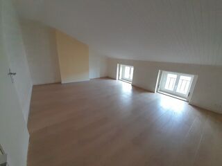  Appartement à louer 2 pièces 34 m²