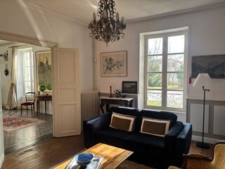  Maison � vendre 9 pi�ces 270 m�