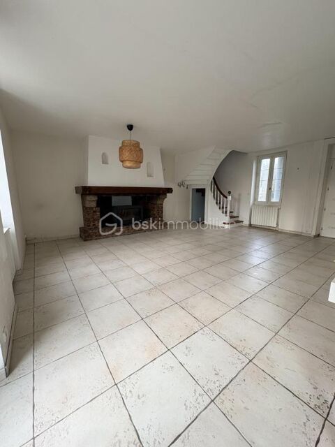   Maison familiale 4 chambres et jardin centre Saint Malo de Guersac Maison - 6 pi�ce(s) - 138 m�