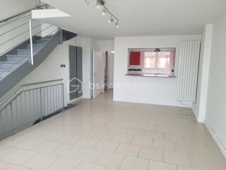  Duplex/triplex  vendre 5 pices 101 m