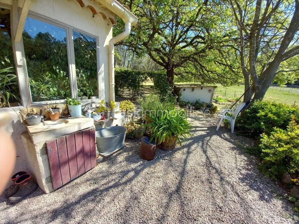 � vendre  Propri�t�/ch�teau Cabasse (83340)